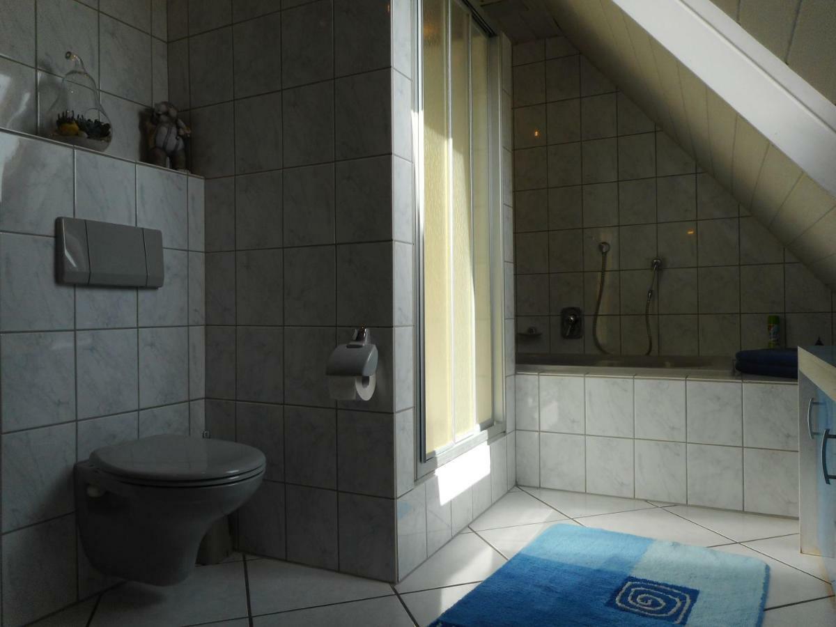 Modernes Ferienhaus Der Besonderen Art Mit Garten Lohne  Luaran gambar