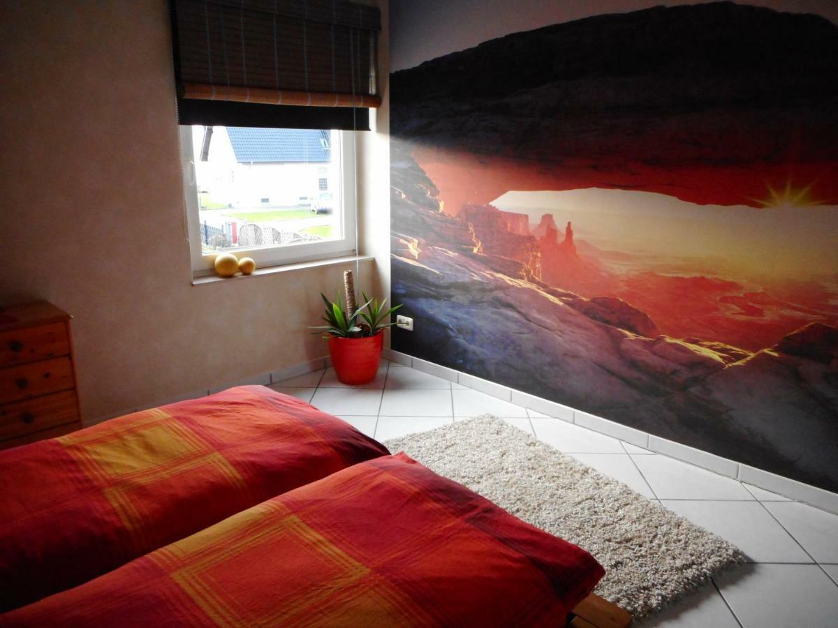 Modernes Ferienhaus Der Besonderen Art Mit Garten Lohne  Luaran gambar