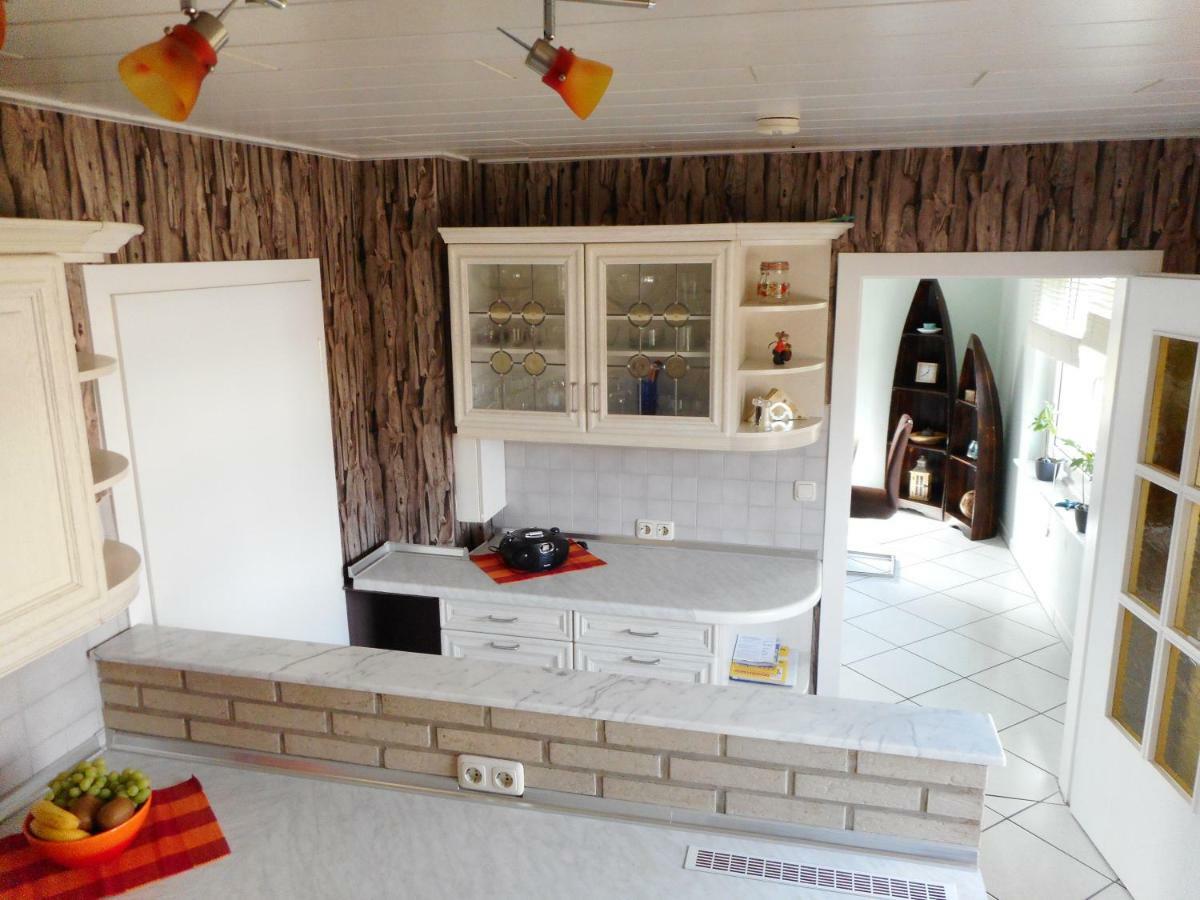 Modernes Ferienhaus Der Besonderen Art Mit Garten Lohne  Luaran gambar